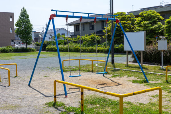 浜松市の中田公園／ブランコ